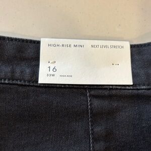 American Eagle Outfitters Black High-Rise Mini skirt with undershort